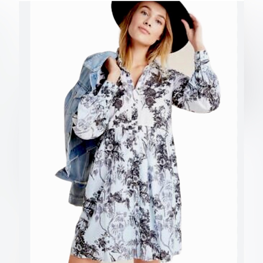 Anthropologie
ANTHROPOLOGIE
Lavinia Floral Shirt Dress